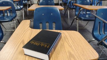 dans l'Oklahoma, l'école publique enseignera la Bible et les 10 commandements à la rentrée