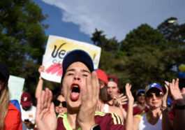 Au Venezuela, l’opposition fustige la “gigantesque fraude” de la Cour suprême