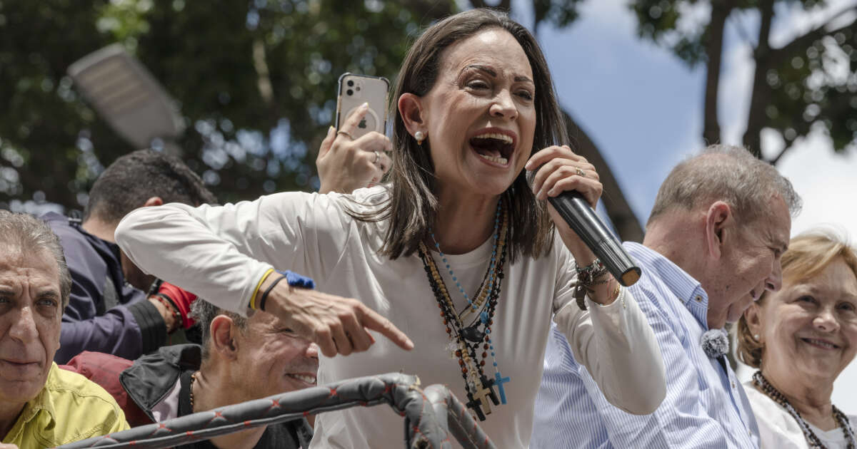 Au Venezuela, Maria Corina Machado doit mener l’opposition “dans la clandestinité”