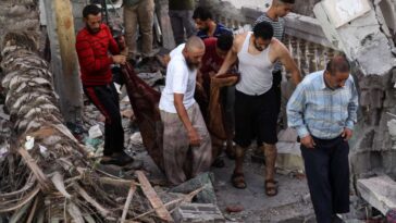 Nombreux Palestiniens tues par attaque aerienne israelienne sur etablissement scolaire