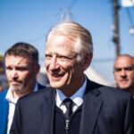 à la Fête de l'Humanité, Dominique de Villepin raille le choix de Michel Barnier à Matignon