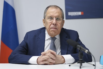 Lavrov durcit le ton: “La Russie est prête à utiliser tous les moyens pour se défendre”