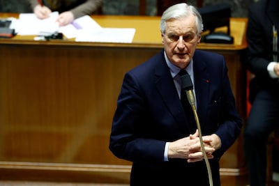 “On s'en fout”: une députée LFI provoque un tollé à l’Assemblée lors d'un hommage de Barnier à un ancien élu décédé