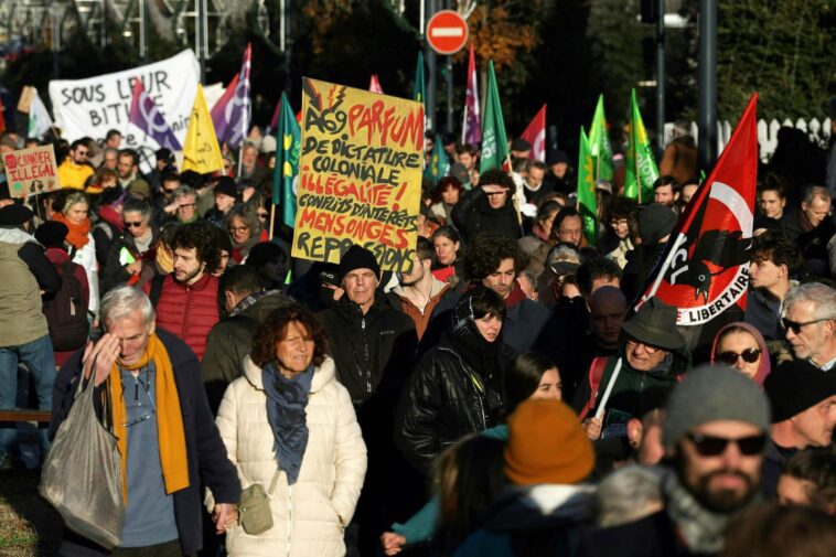 à Toulouse, des manifestants demandent une suspension du chantier